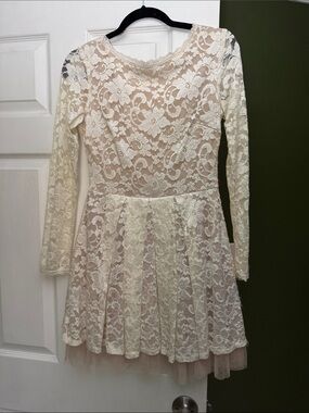 Ivory Lace Long-Sleeve Skater Dress
